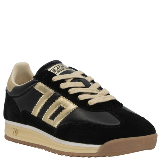 Jogger back & gold sneaker