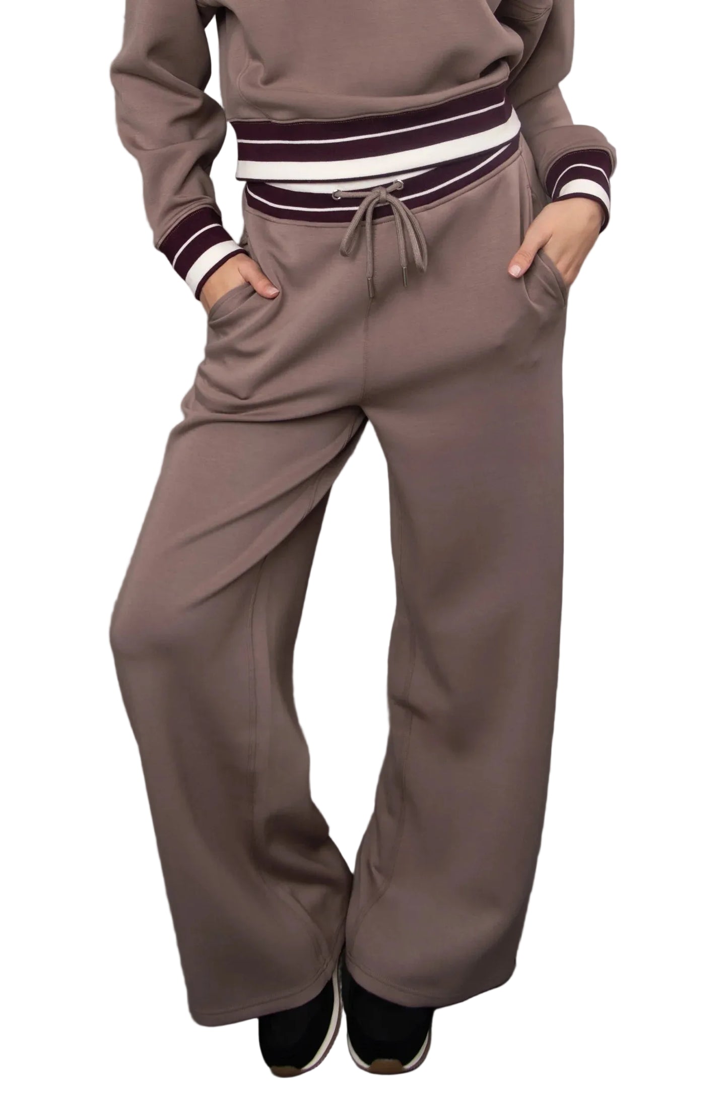 Erika Athletic Signature Soft Knit Set
